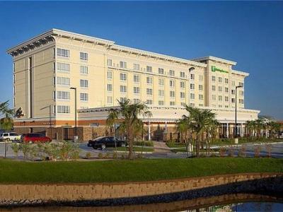 Quality Inn 3*